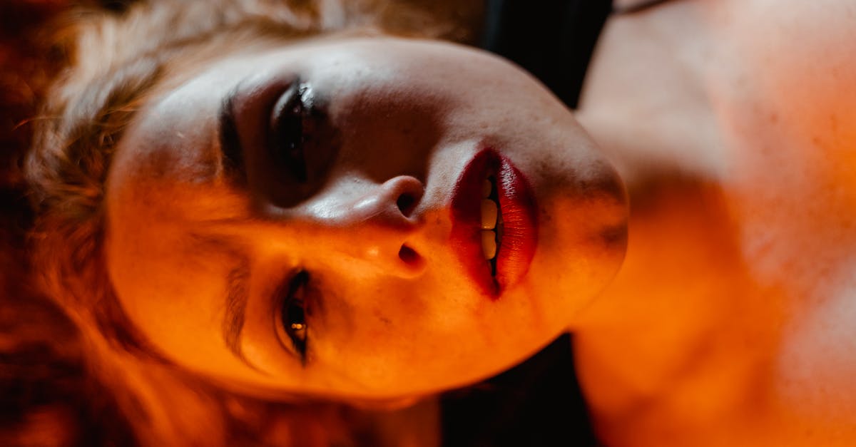 découvrez le phénomène du déficit d'empathie, ses causes et ses conséquences sur les relations humaines. apprenez comment renforcer l'empathie dans un monde de plus en plus déconnecté.